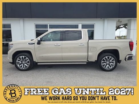 New 2026 GMC Sierra 1500 Denali w/ Denali Reserve Package AWD/4WD image 4