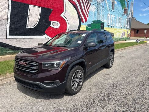 Used 2018 GMC Acadia SLT AWD/4WD image 2