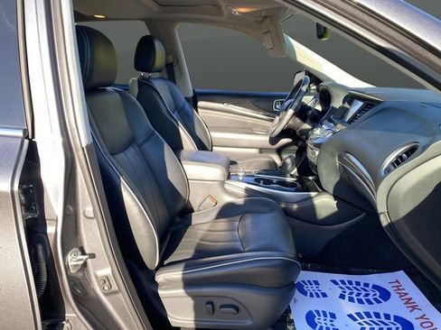 Used 2019 INFINITI QX60 Luxe w/ Essential Package image 30