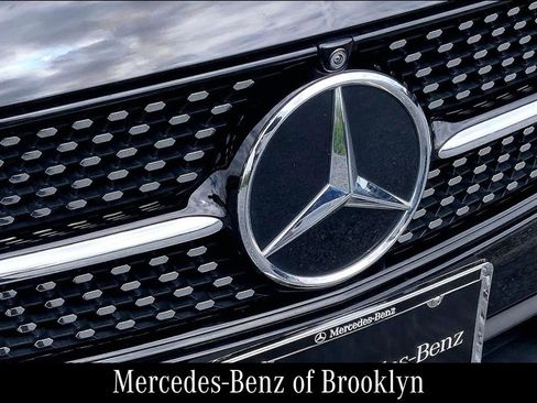 Certified 2022 Mercedes-Benz E 350 4MATIC Sedan image 33
