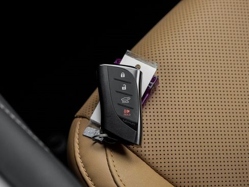 Used 2023 Lexus RX 350 Premium image 71