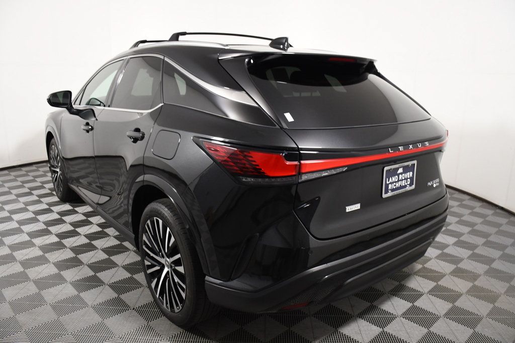 Used 2023 Lexus RX 350 Premium Plus w/ Accessory Package AWD/4WD image 4