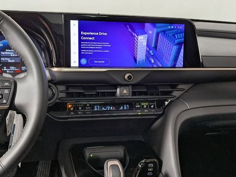 New 2026 Toyota Crown Signia Limited image 28