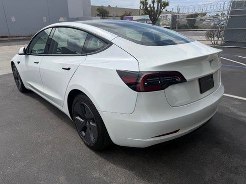 Used 2023 Tesla Model 3 Standard Range RWD image 4