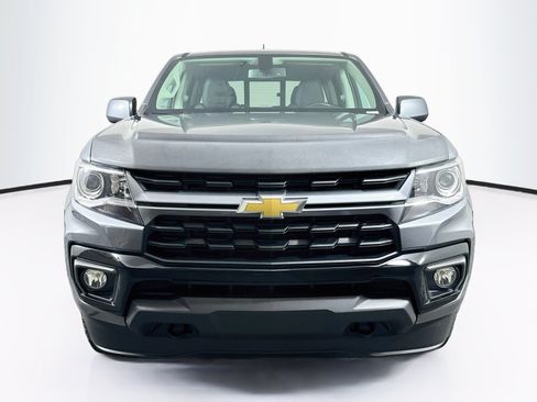 Used 2022 Chevrolet Colorado LT w/ Luxury Package AWD/4WD image 2