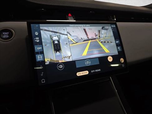 New 2026 Land Rover Range Rover Evoque S image 22