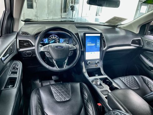 Used 2023 Ford Edge Titanium w/ Equipment Group 301A AWD/4WD image 19