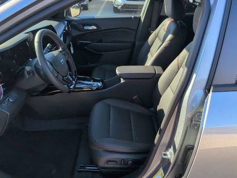 New 2026 Chevrolet Trax RS w/ Sunroof Package image 12