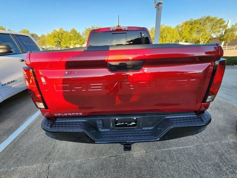 Used 2025 Chevrolet Colorado W/T w/ WT Custom Package RWD image 5