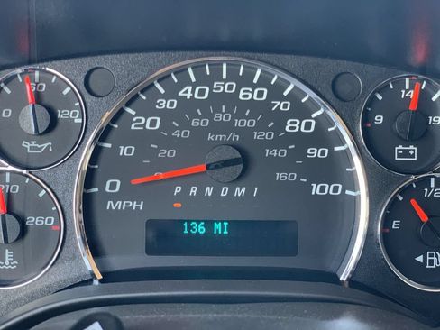New 2026 Chevrolet Express 2500 w/ Driver Convenience Package RWD image 9