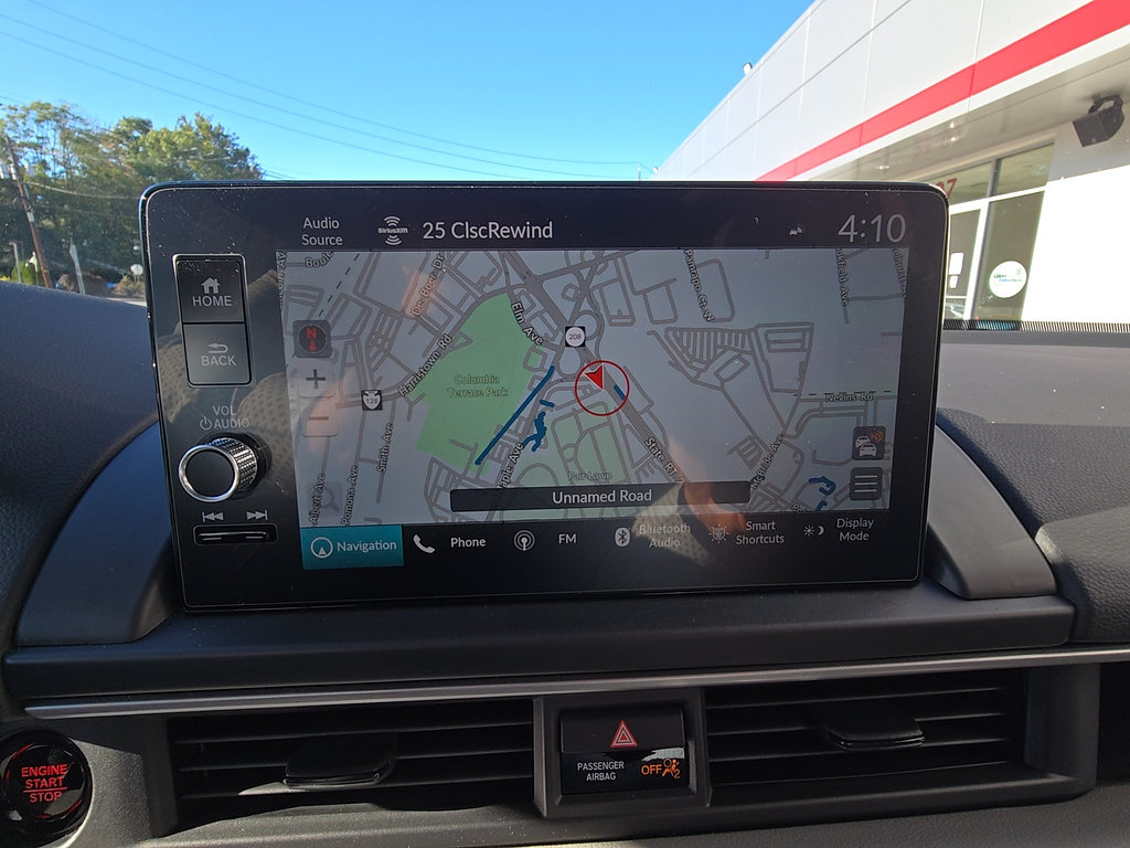 Used 2025 Honda Pilot Touring image 18