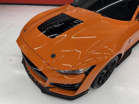 Used 2021 Ford Mustang Shelby GT500 w/ Technology Package image 5