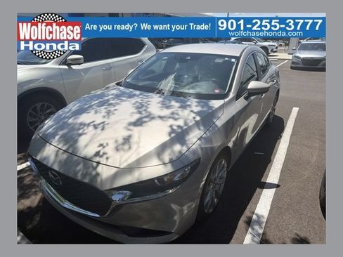 Used 2023 MAZDA MAZDA3 s FWD image 1