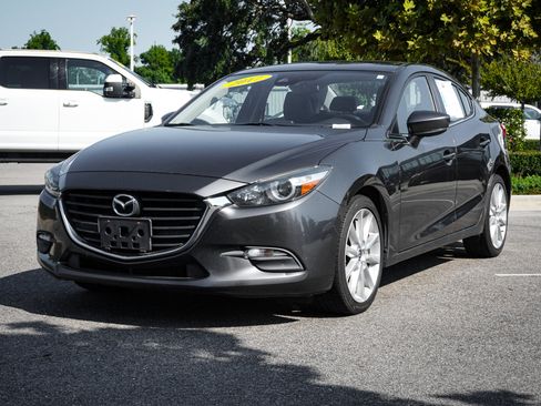 Used 2017 MAZDA MAZDA3 Touring FWD image 5