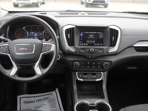 Used 2024 GMC Terrain SLE image 14