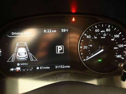 Used 2023 Nissan Kicks SR w/ SR Premium Package FWD image 26