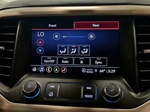 Used 2023 GMC Acadia Denali image 25