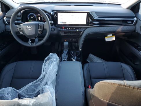 New 2026 Toyota Camry XLE image 15