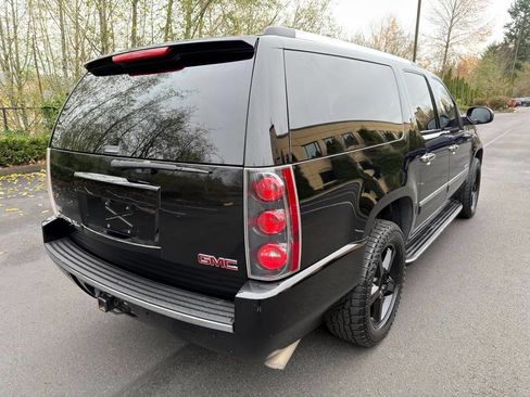 Used 2009 GMC Yukon XL Denali image 5