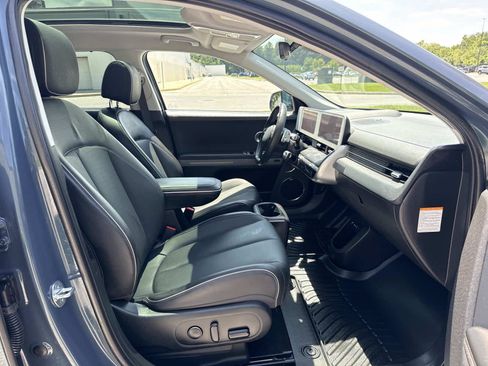 Used 2023 Hyundai Ioniq 5 Limited AWD/4WD image 16