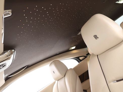 Used 2015 Rolls-Royce Wraith RWD image 66