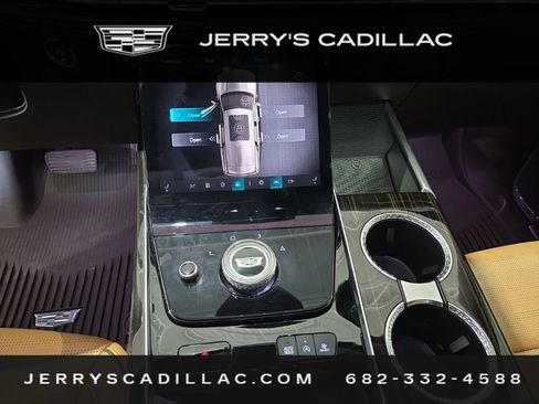 Used 2025 Cadillac Escalade Premium Luxury w/ Touring Package AWD/4WD image 14