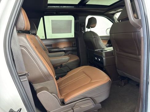 Certified 2024 Ford Expedition Max King Ranch image 5