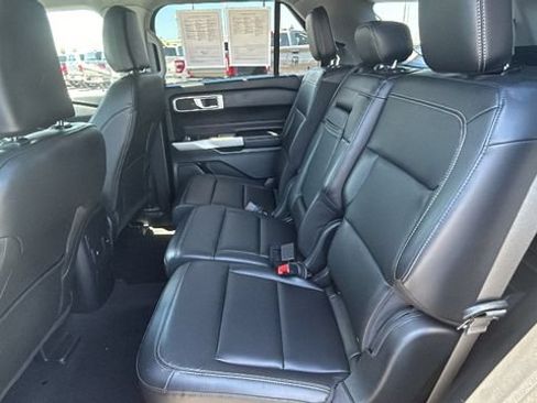 Certified 2023 Ford Explorer XLT w/ Equipment Group 202A AWD/4WD image 16
