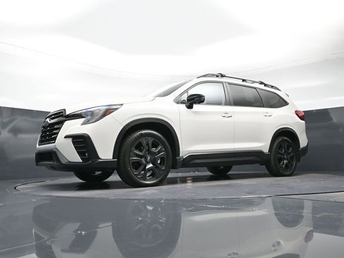 Used 2023 Subaru Ascent Onyx Edition Limited image 32