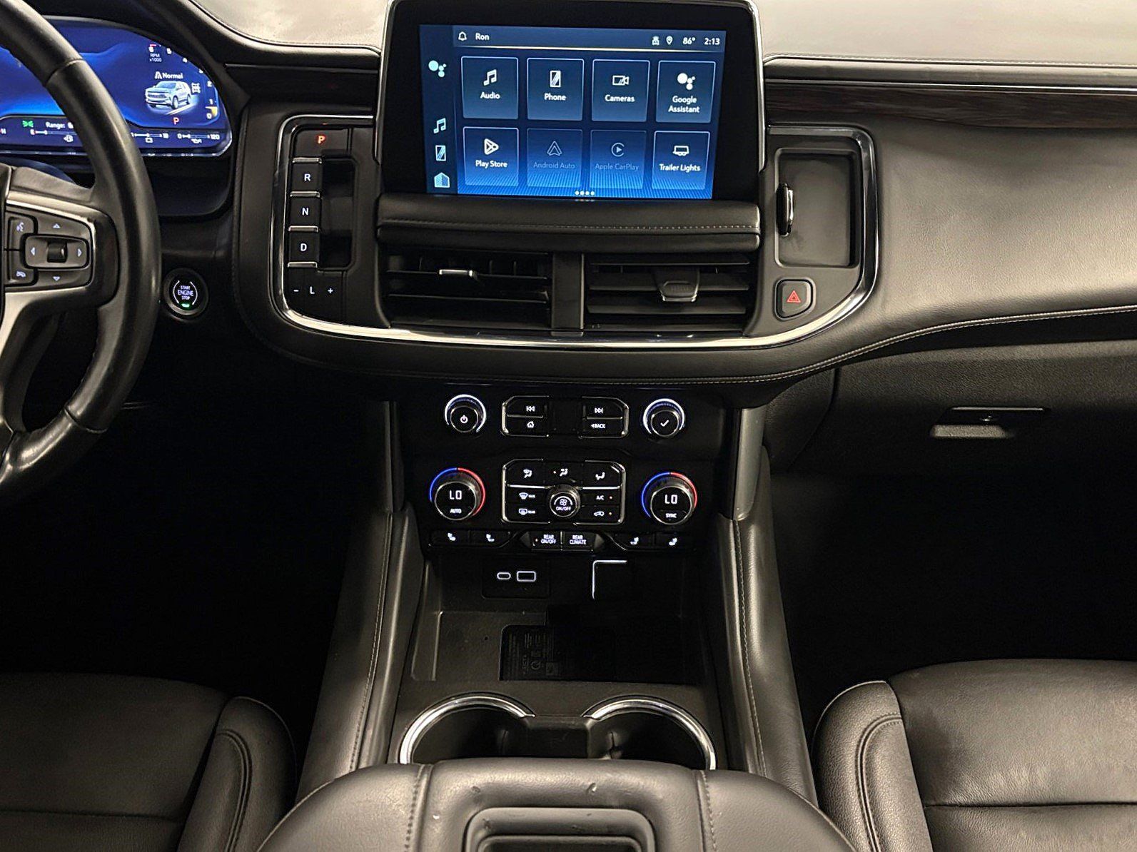 Used 2022 Chevrolet Tahoe Z71 w/ Luxury Package AWD/4WD image 15