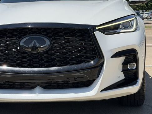 Used 2025 INFINITI QX50 Sport AWD/4WD image 8