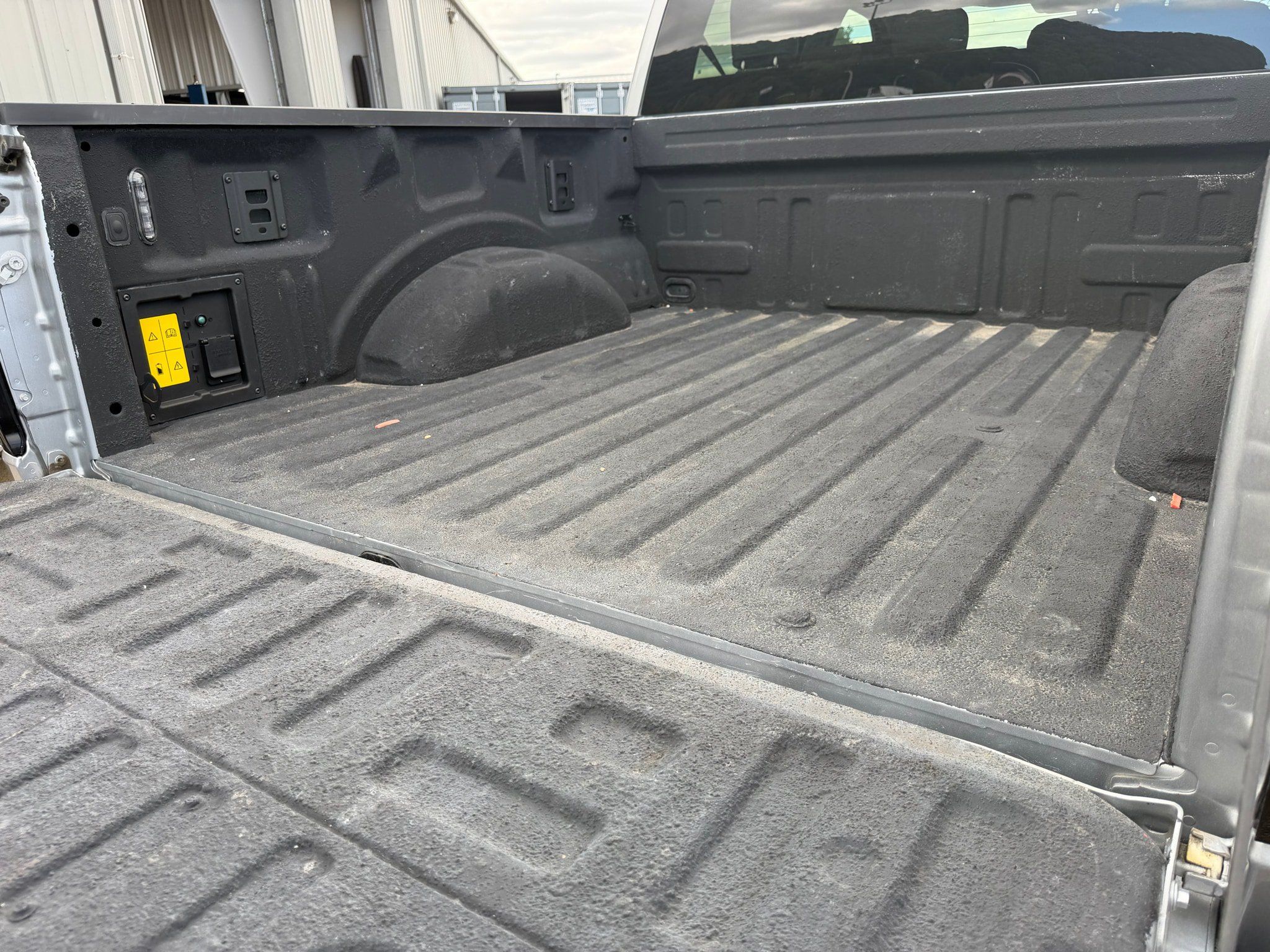 Used 2025 Ford F150 Lightning Flash AWD/4WD image 12