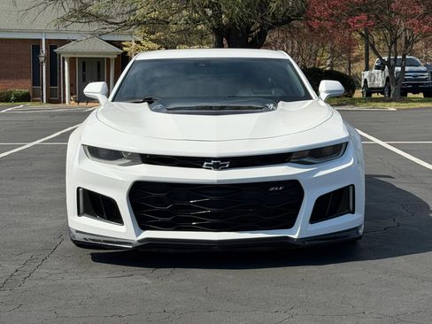 Used 2023 Chevrolet Camaro ZL1 image 3