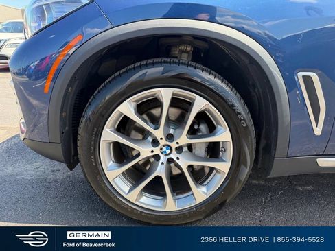 Used 2019 BMW X5 xDrive40i w/ Executive Package AWD/4WD image 12
