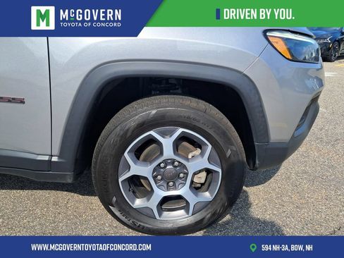 Used 2022 Jeep Compass Trailhawk w/ Trailhawk Elite Group AWD/4WD image 12