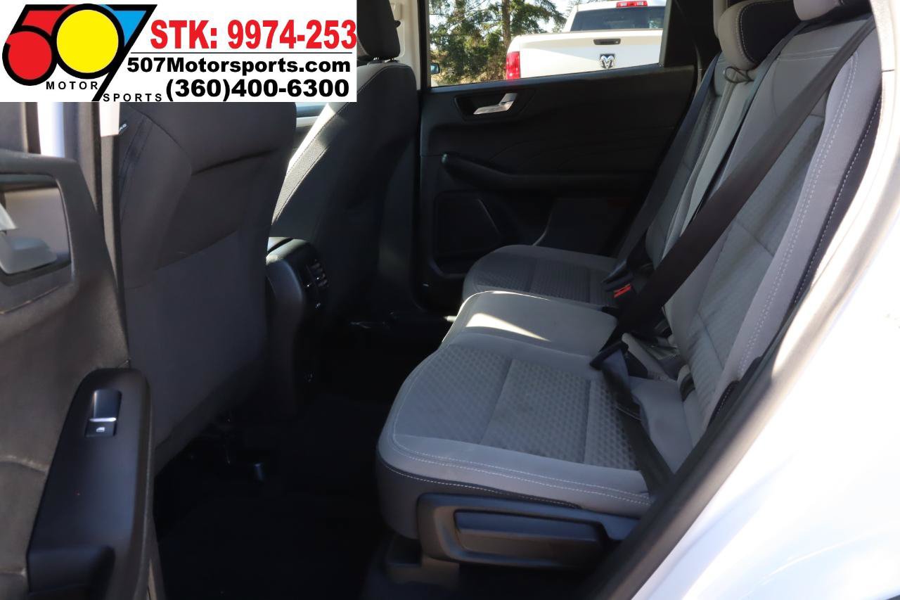 Used 2021 Ford Escape SE w/ SE Sport Appearance Package AWD/4WD image 14