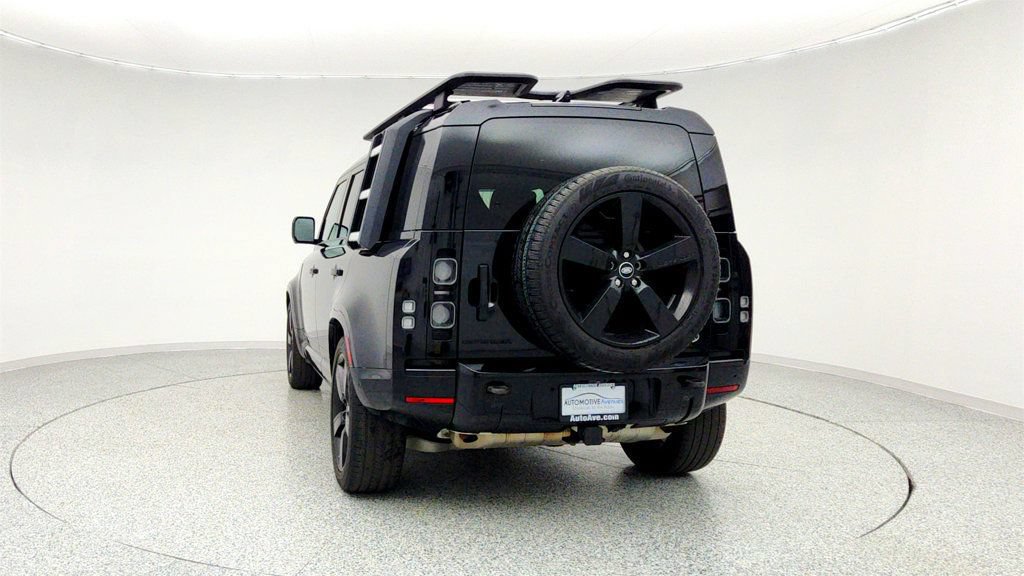 Used 2023 Land Rover Defender 110 X AWD/4WD image 6