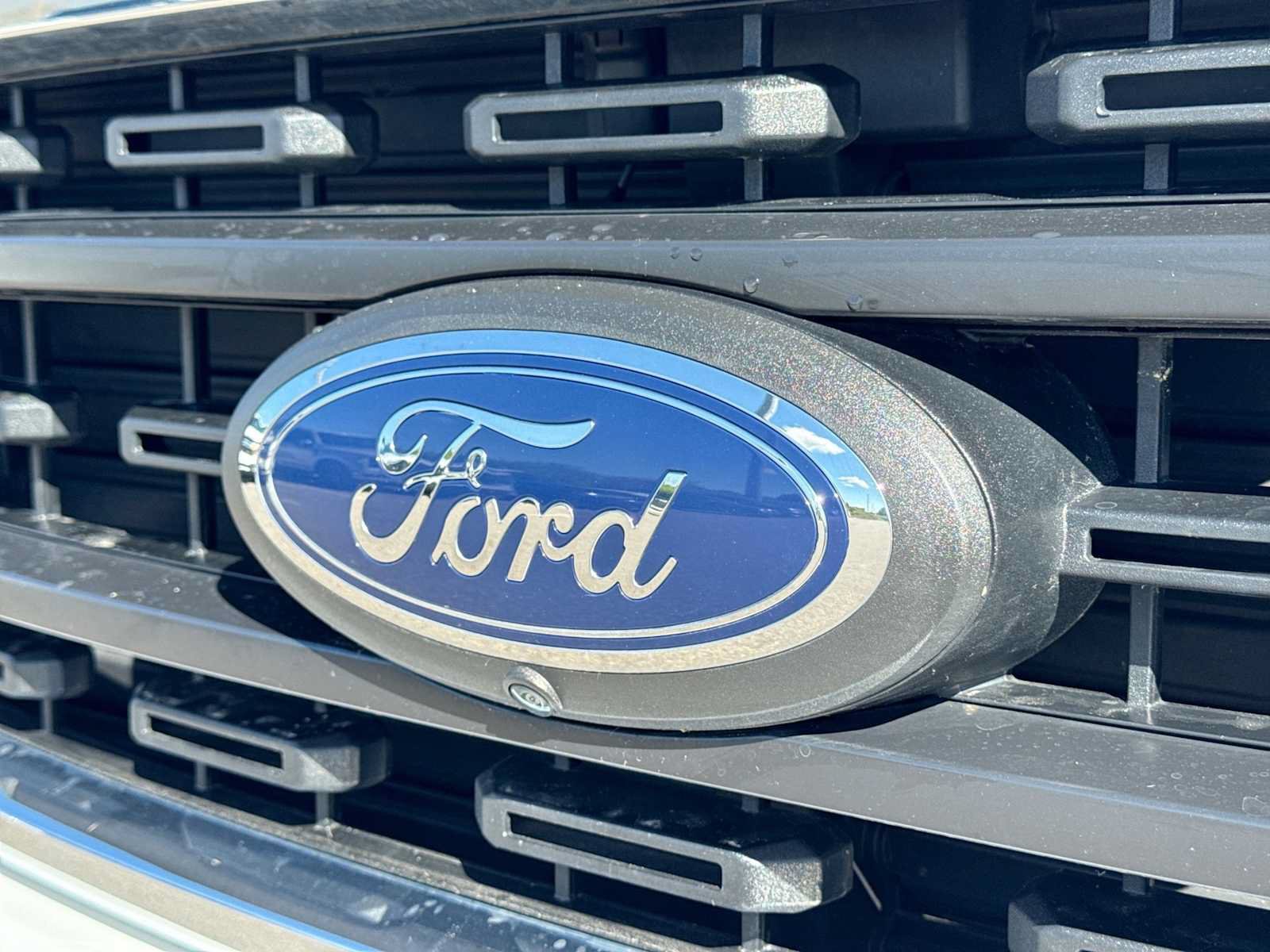 Certified 2023 Ford F150 XLT w/ Trailer Tow Package AWD/4WD image 11