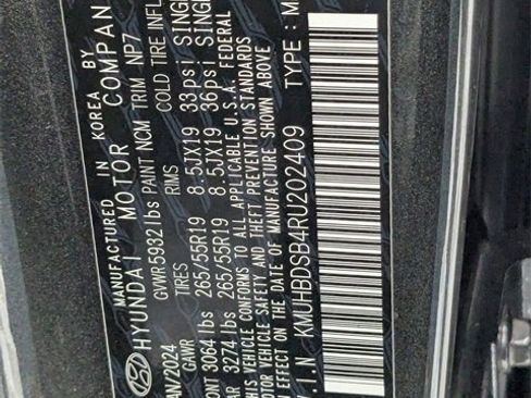 Used 2024 Genesis GV80 2.5T image 37