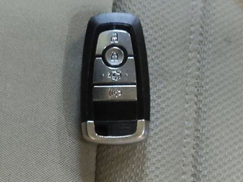 Used 2018 Ford Fusion S image 32