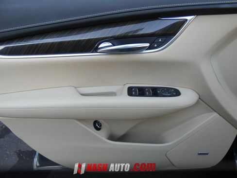 Used 2019 Cadillac XT5 FWD image 49