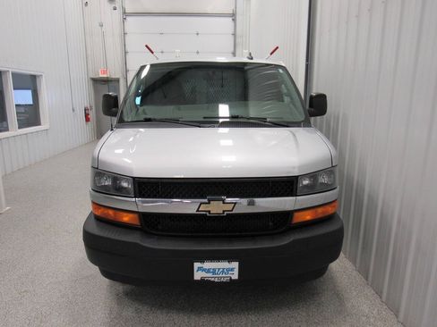 Used 2020 Chevrolet Express 2500 Extended w/ Driver Convenience Package RWD image 9