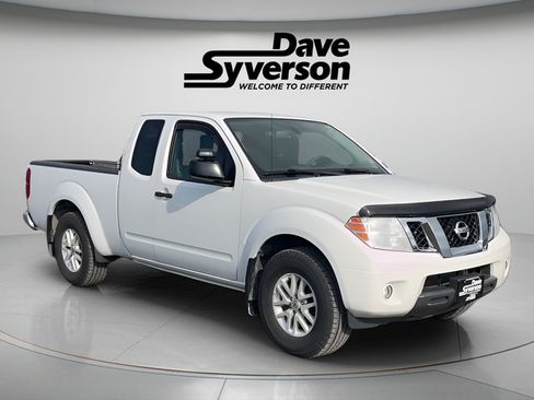 Used 2019 Nissan Frontier SV w/ Value Truck Package RWD image 3