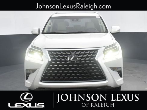 Used 2020 Lexus GX 460 Premium image 4