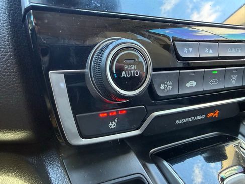 Used 2017 Honda CR-V EX image 27