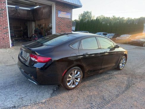 Used 2016 Chrysler 200 S w/ Comfort Group FWD image 4