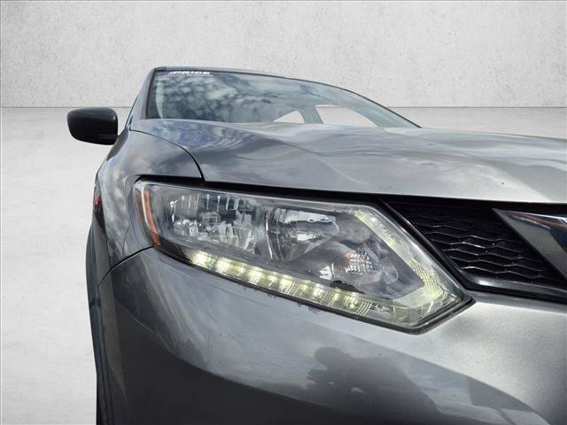 Used 2016 Nissan Rogue S AWD/4WD image 24