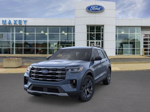 New 2026 Ford Explorer Active image 2