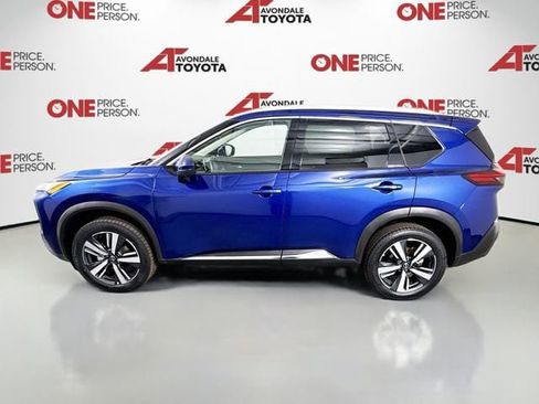 Used 2023 Nissan Rogue SL image 4