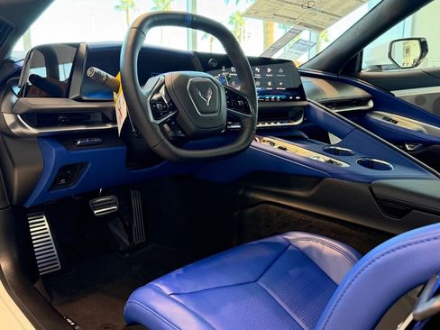 New 2026 Chevrolet Corvette Stingray Premium Conv w/ Z51 Performance Package image 8